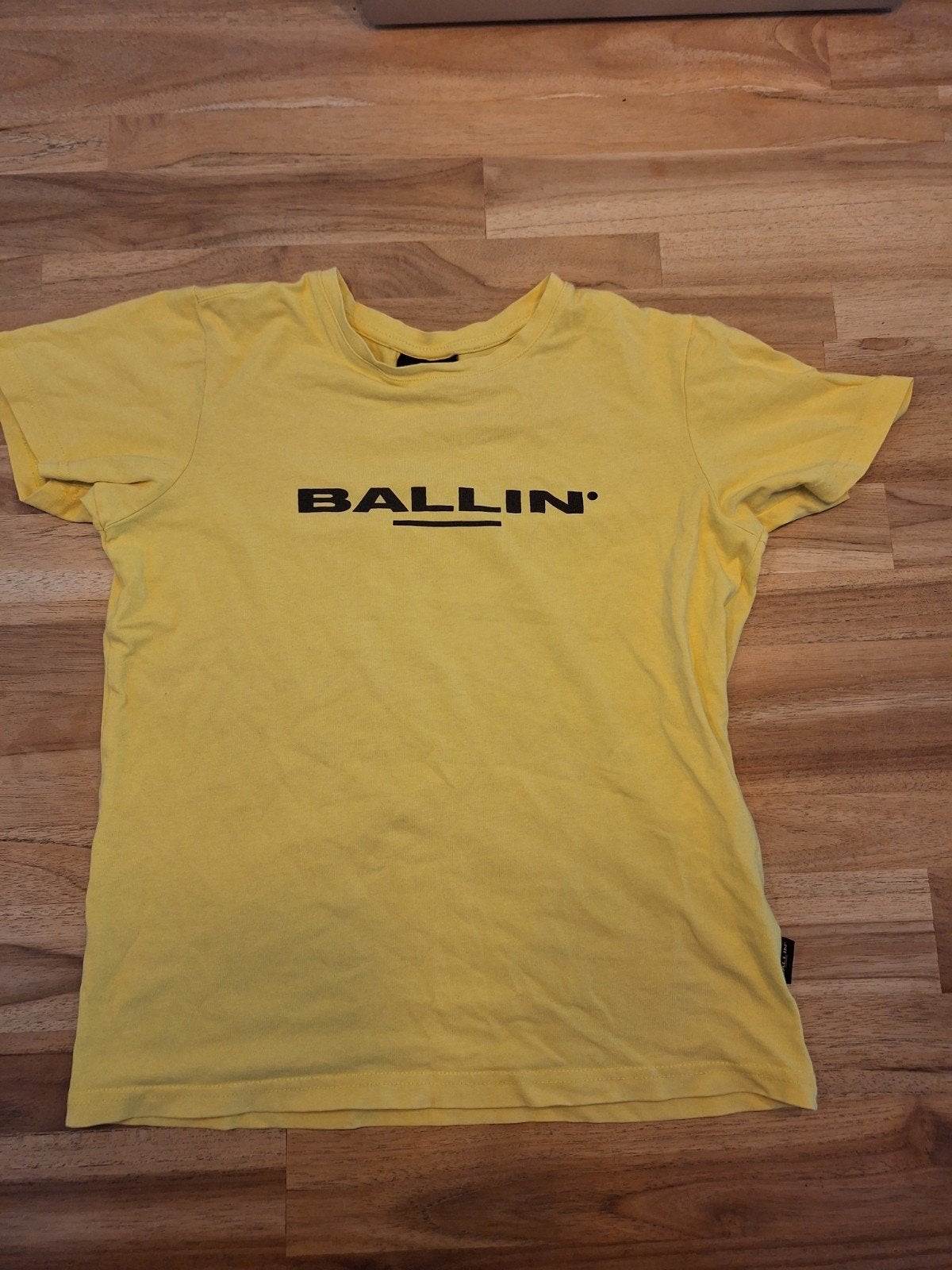 Ballin' T-shirt geel met korte mouwen maat 10, Ophalen of Verzenden