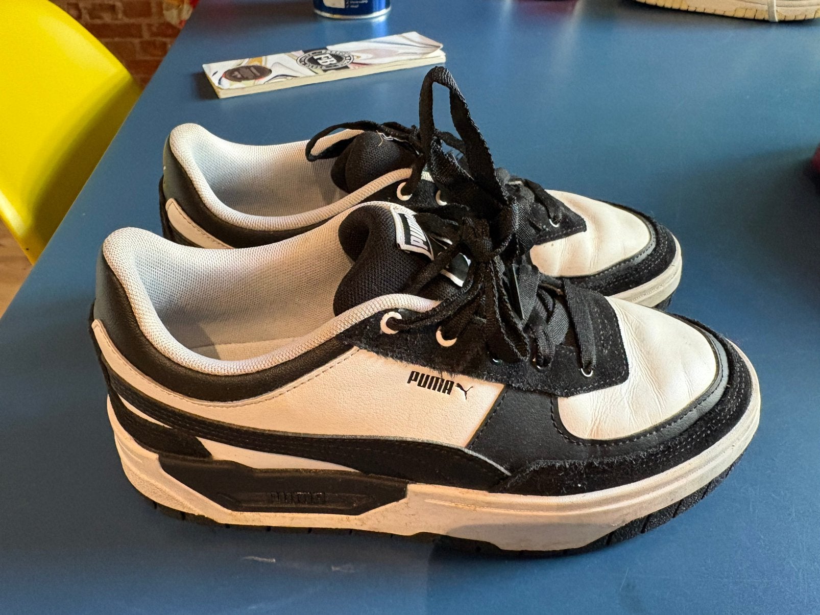 Puma schoenen zgan maat 40, Ophalen of Verzenden, Zo goed als nieuw, Zwart, Sneakers of Gympen