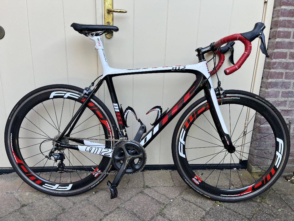 Ditec Carbon racefiets Shimano Ultegra, Fietsen en Brommers, Fietsen | Racefietsen, 28 inch, Gebruikt, Carbon, Meer dan 20 versnellingen