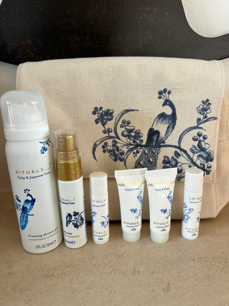 Rituals Amsterdam collection travel set met toilettasje!, Sieraden, Tassen en Uiterlijk, Uiterlijk | Lichaamsverzorging, Ophalen of Verzenden