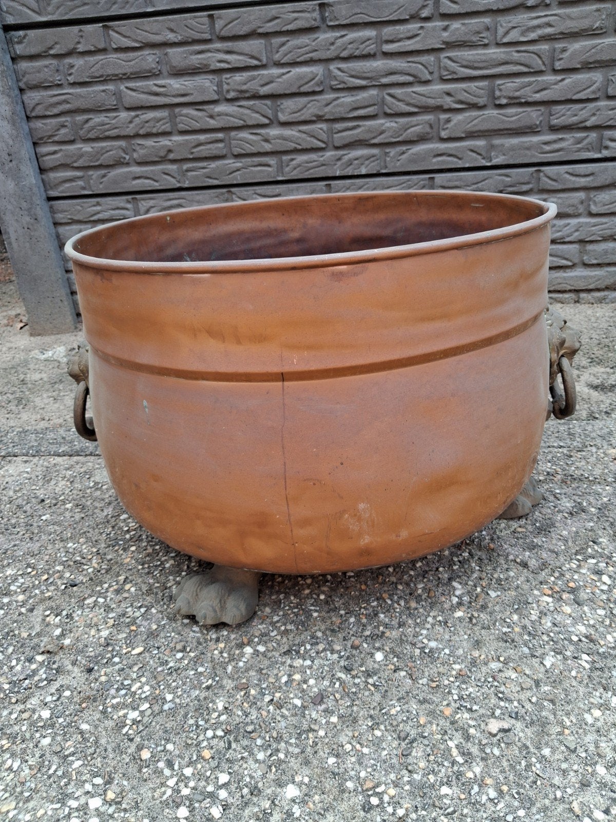 Antieke Koperen Pot met Bronzen Leeuwenkoppen, Ophalen