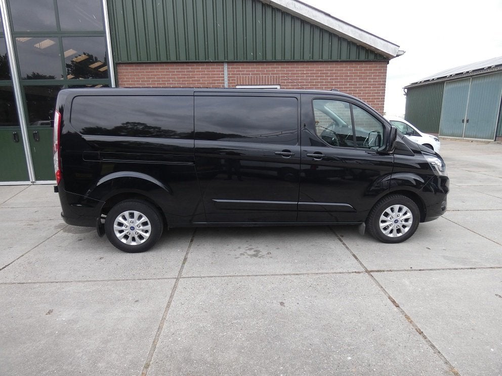 Ford Transit Custom 300 2.0 TDCI L2H1 Limited*aut*navi/camer, 4 cilinders, Adaptive Cruise Control, Zwart, Origineel Nederlands