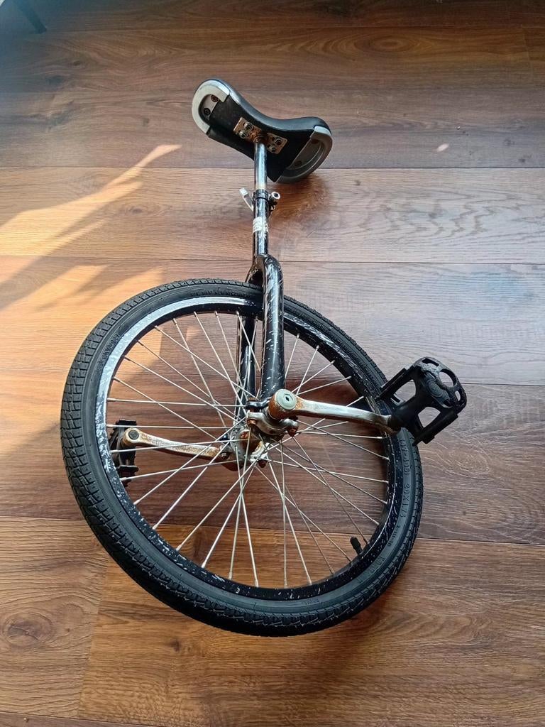 Een wieler te koop in zeer goede staat!!, Fietsen en Brommers, Fietsen | Eenwielers, Zo goed als nieuw, Ophalen of Verzenden