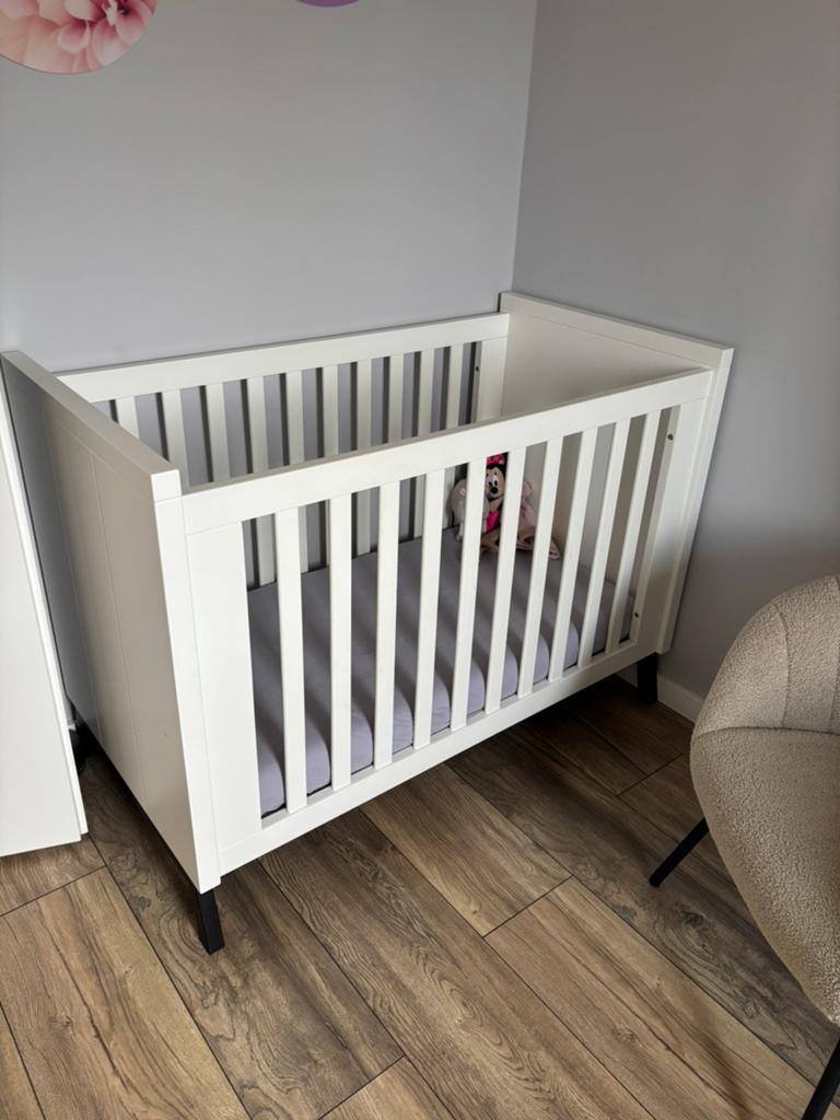 Complete set babykamer, Kinderen en Baby's, Kinderkamer | Complete kinderkamers, Ophalen, Zo goed als nieuw, Jongetje of Meisje