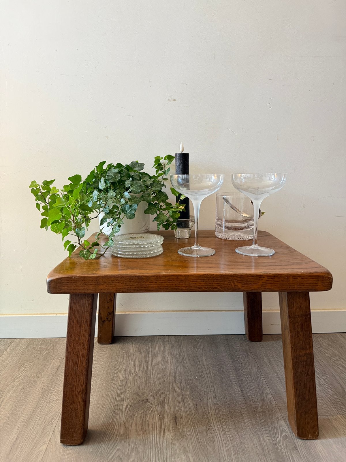 Brutalist bijzettafeltje hout, Ophalen of Verzenden