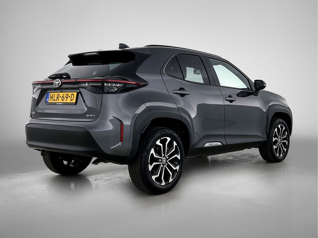 Toyota Yaris Cross 1.5 Hybrid 115 First Edition | NL-Auto |, 12 maanden, Stof, Gebruikt, 116 pk