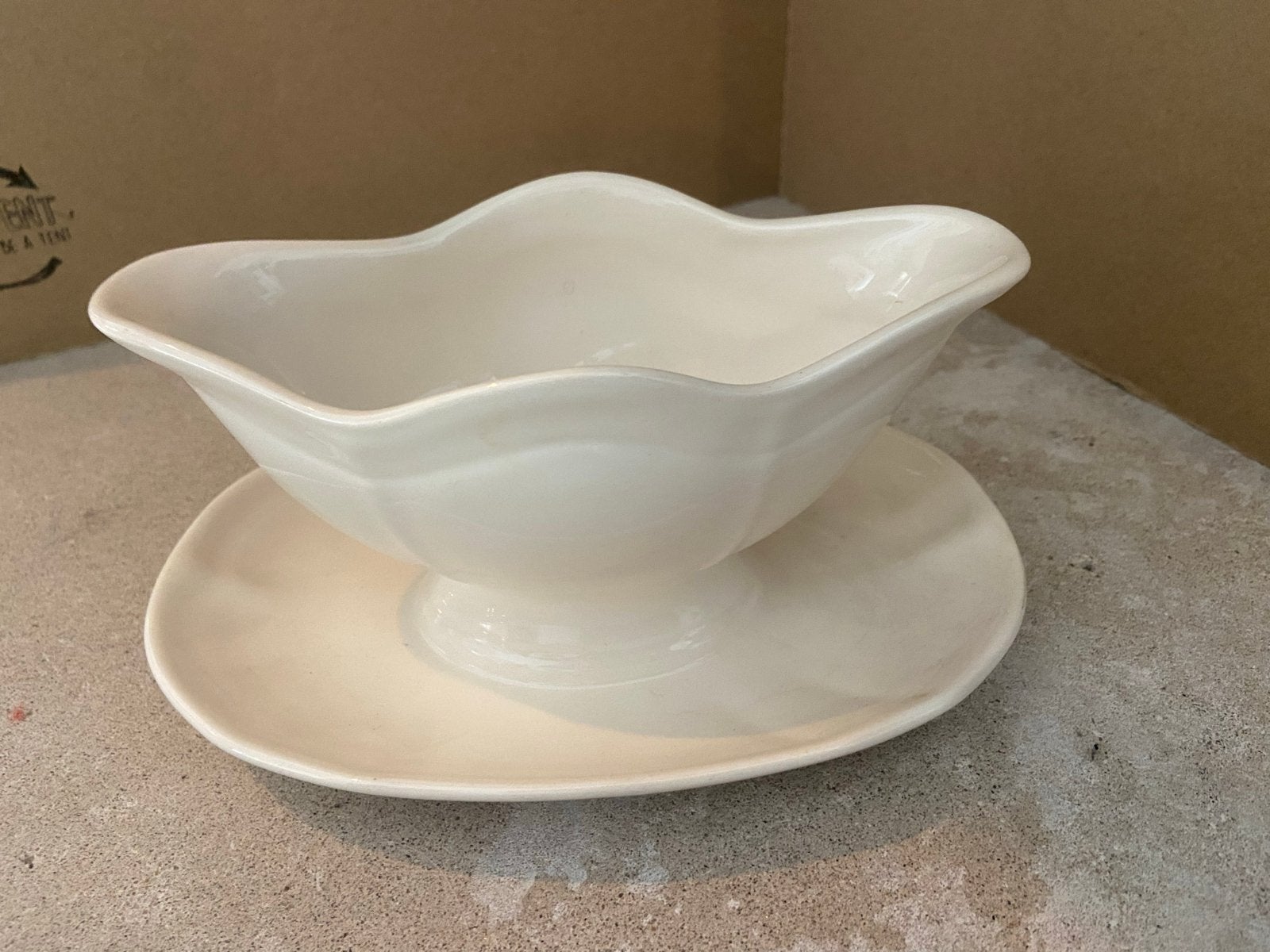 Zeller Keramiek Petit Blanc Sauskom met Schotel, Ophalen, Gebruikt, Overige merken, Overige typen