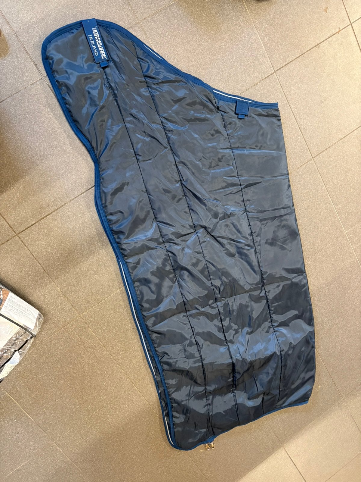 Horseware 300 grams liner 191/6,3, Dieren en Toebehoren, Ophalen of Verzenden, Zo goed als nieuw