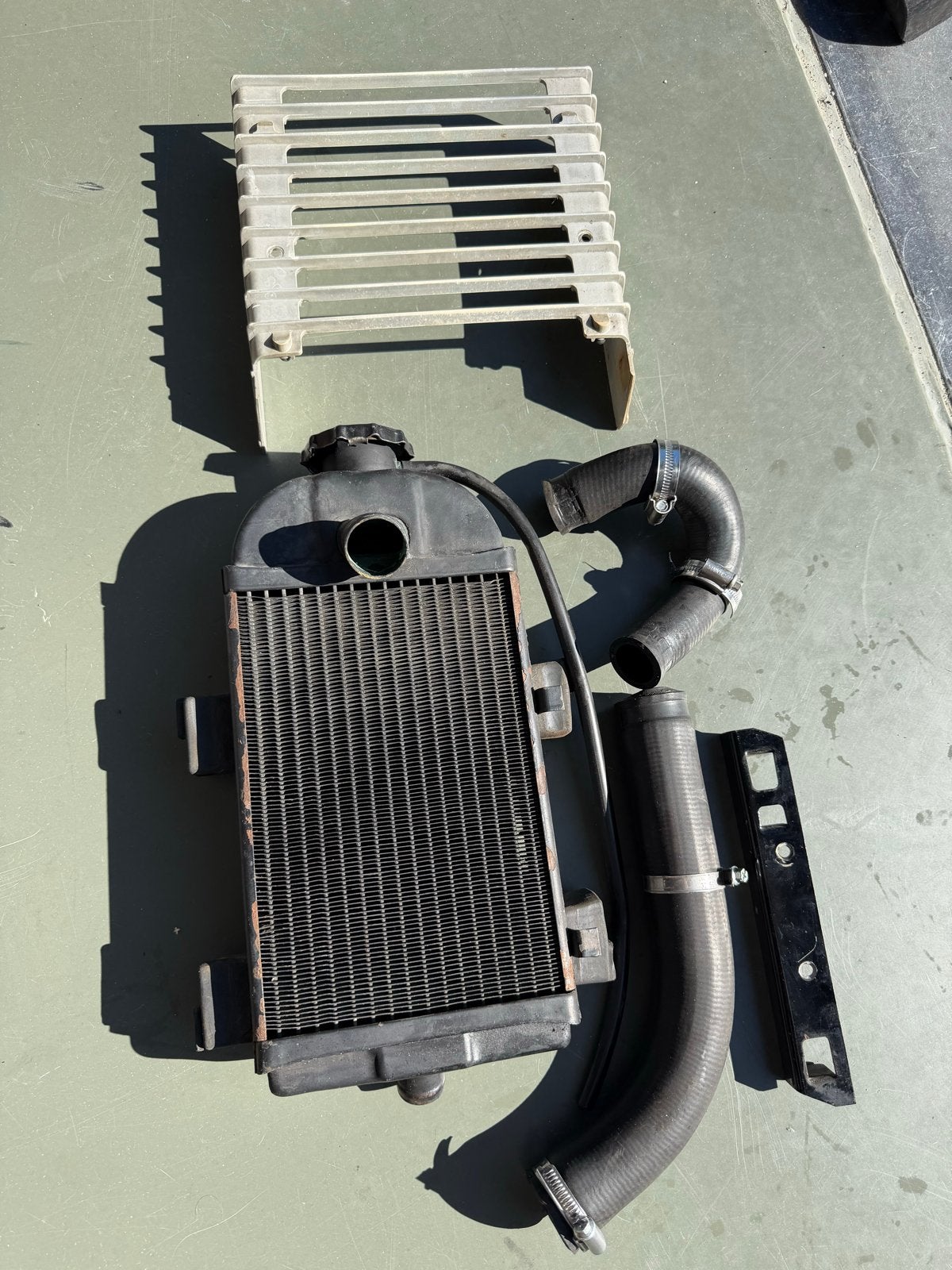 Radiator 125cc Zündapp incl. slangen en klemmen, Ophalen of Verzenden, Gebruikt, Overige modellen
