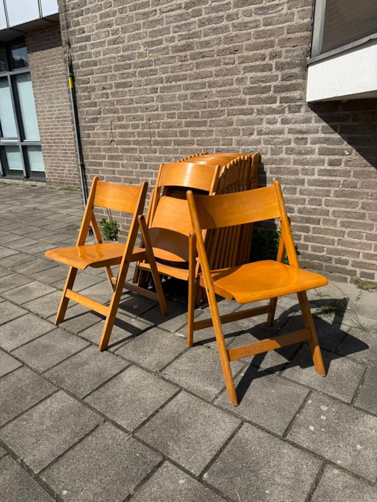 Partij van 8 vintage hardhouten klapstoelen, jaren ‘70, Gebruikt, Ophalen of Verzenden, Vijf, Zes of meer stoelen, Hout