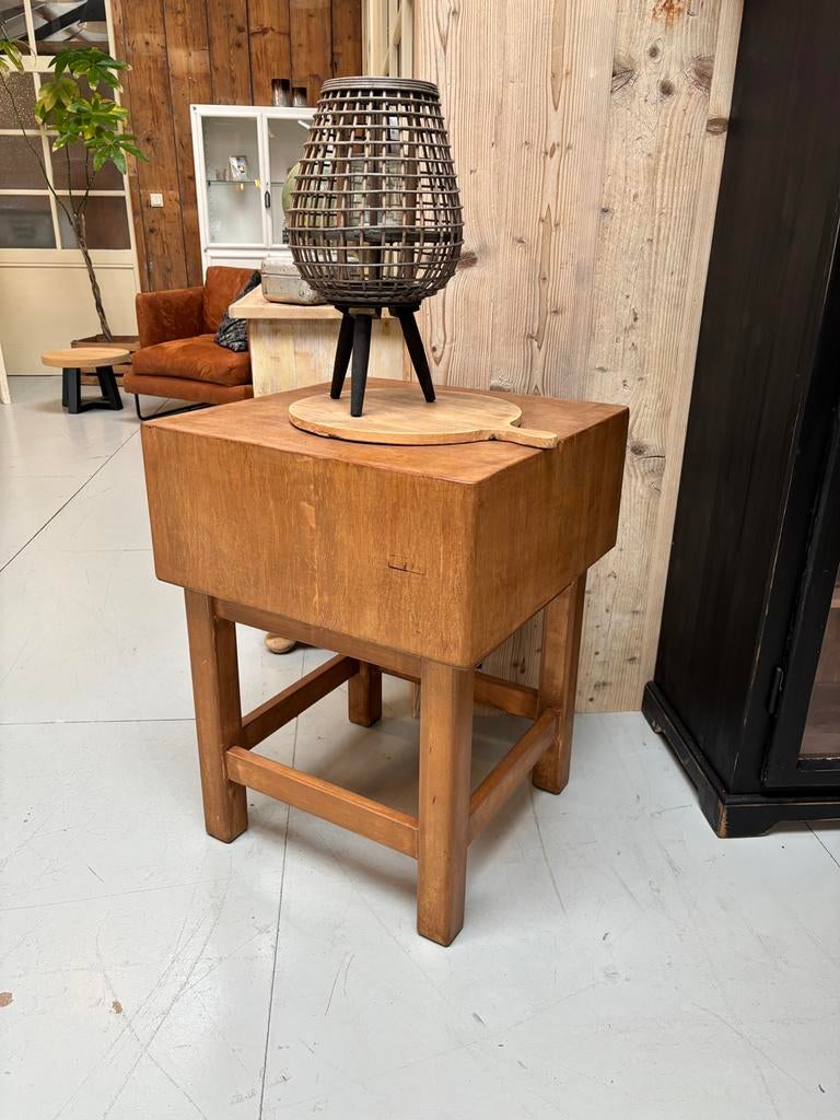 Hakblok, Slagershakblok, Vintage hakblok, Bijzettafel, Antiek en Kunst, Curiosa en Brocante, Ophalen of Verzenden
