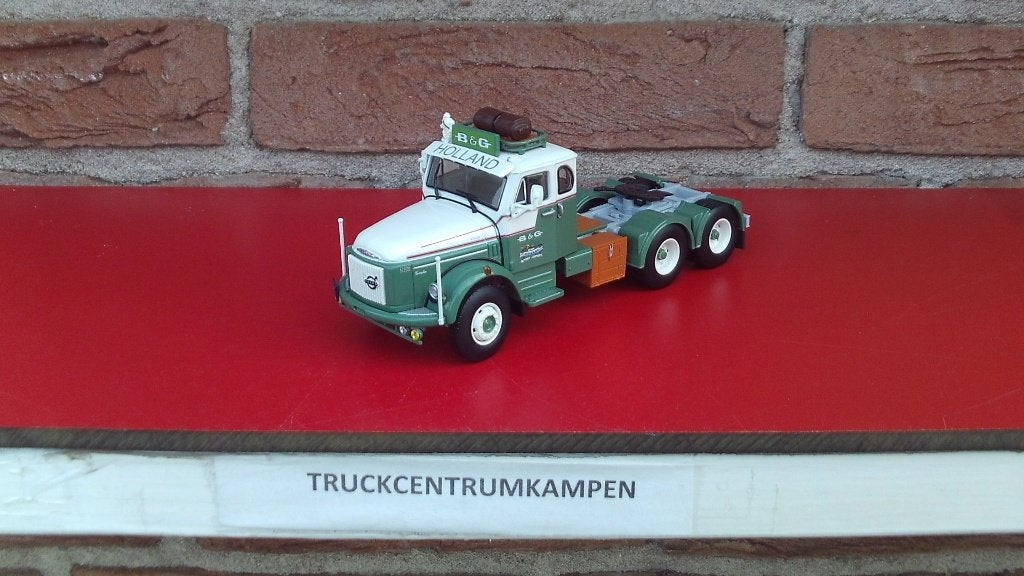 Tekno  Volvo  N88  6 x 4  van  B. & G.