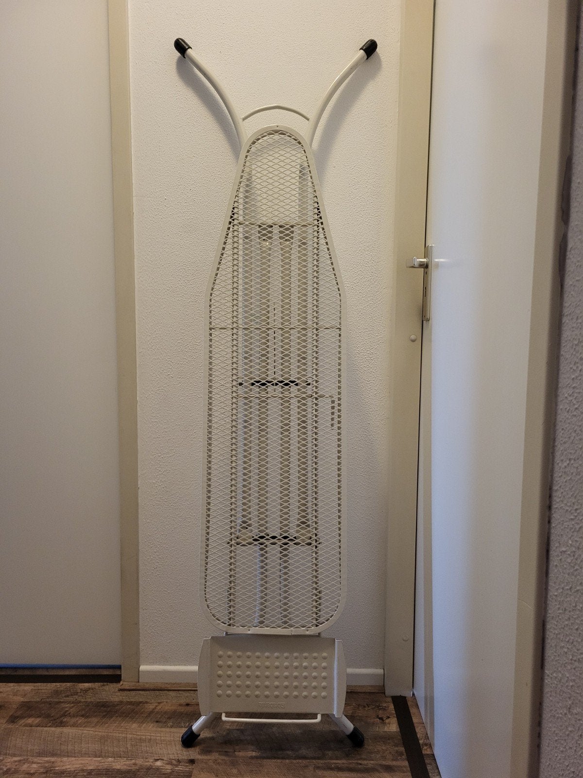 Strijkplank brabantia, Huis en Inrichting, Ophalen, Metaal, Wandkapstok, Minder dan 100 cm