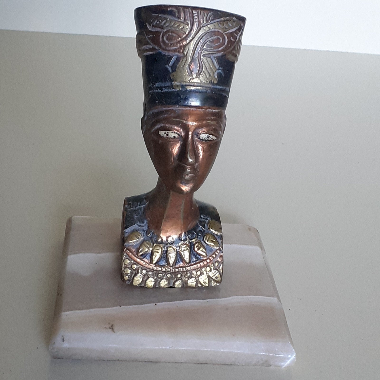 Buste "Nefertiti" op marmer "Egyptisch", Antiek en Kunst, Ophalen of Verzenden