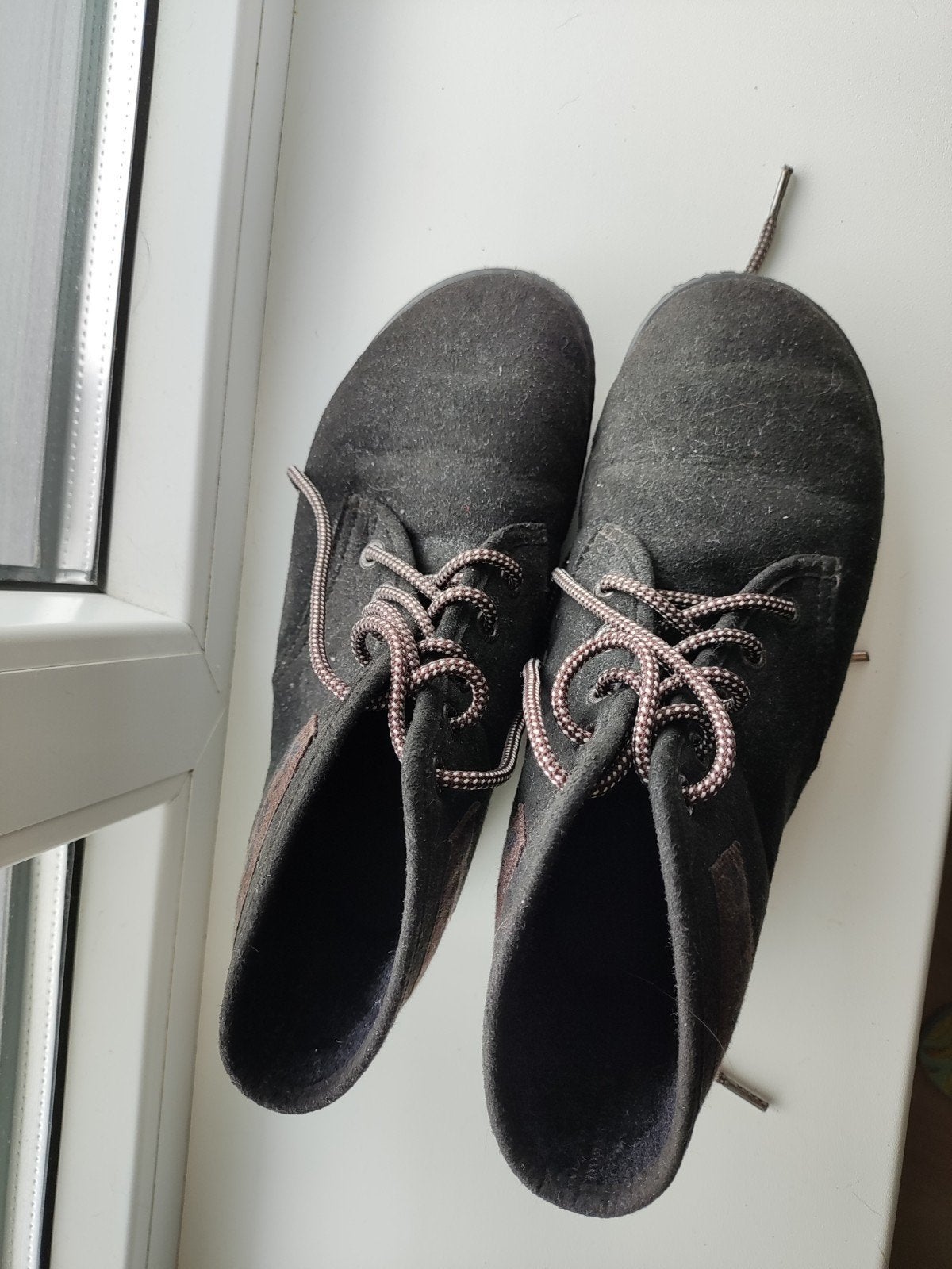 Leguano Kosmo Zwart Maat 35 - Zo goed als nieuw, Kleding | Dames, Schoenen, Zwart, Lage of Enkellaarzen, Ophalen of Verzenden