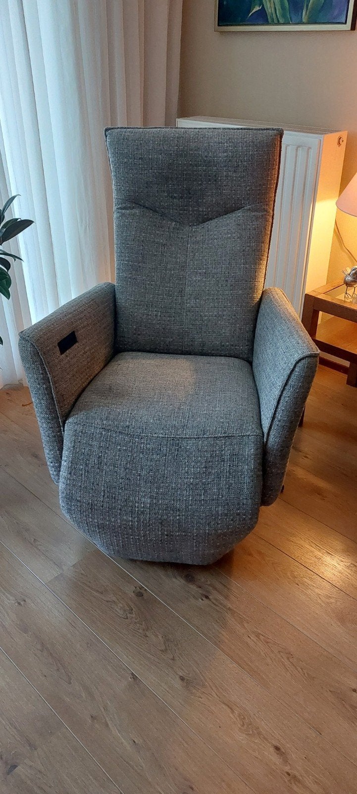 Relaxfauteuil elektrisch, Huis en Inrichting, Ophalen, 100 tot 125 cm, Zo goed als nieuw, 75 tot 100 cm