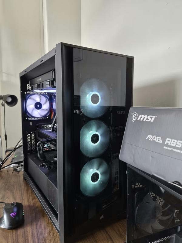 Gaming PC // RX 6950 XT & AMD 7 7800X3D //, 7604 HM, 32 GB, Zelf gebouwde pc, Ophalen of Verzenden