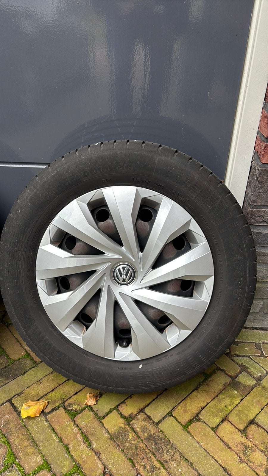 VW Polo wieldoppen op zomerbanden 185/65 R15, Ophalen, Gebruikt