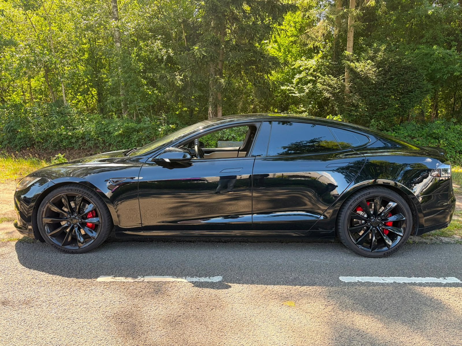Tesla Model S 2016 Zwart, Auto's, Automaat, Beige, Zwart, Elektrisch