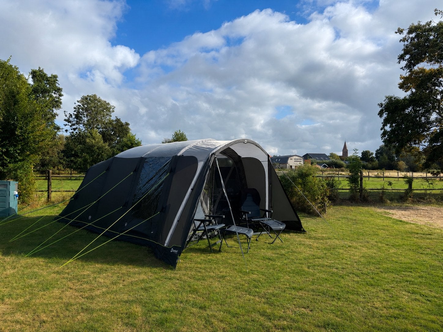 Outwell Florida 5 Air tent (1maand oud!), Caravans en Kamperen, Ophalen, Zo goed als nieuw, Tot en met 5