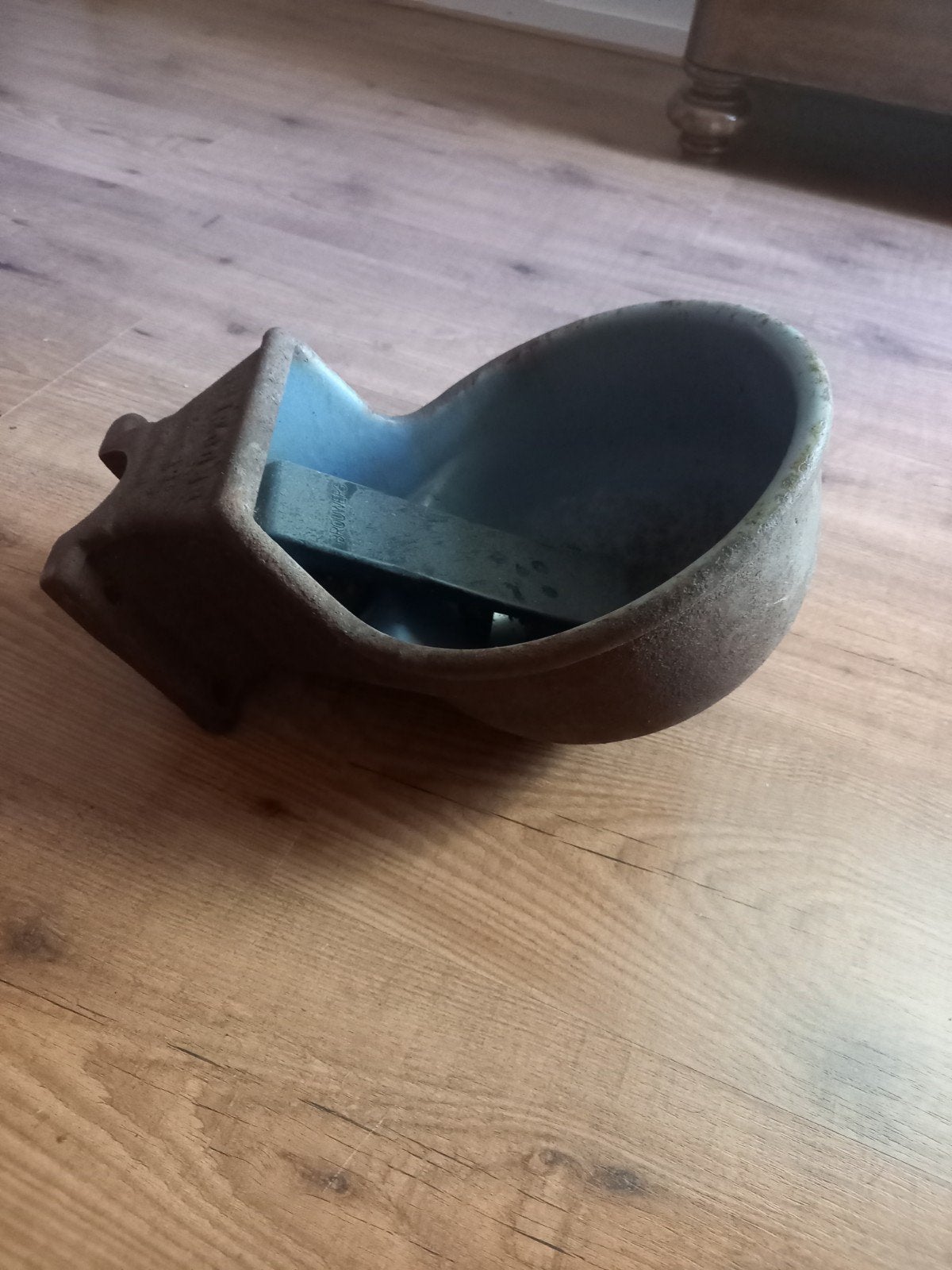 drinkbak koeien bloembak, Ophalen, Rond, Metaal, Minder dan 30 cm
