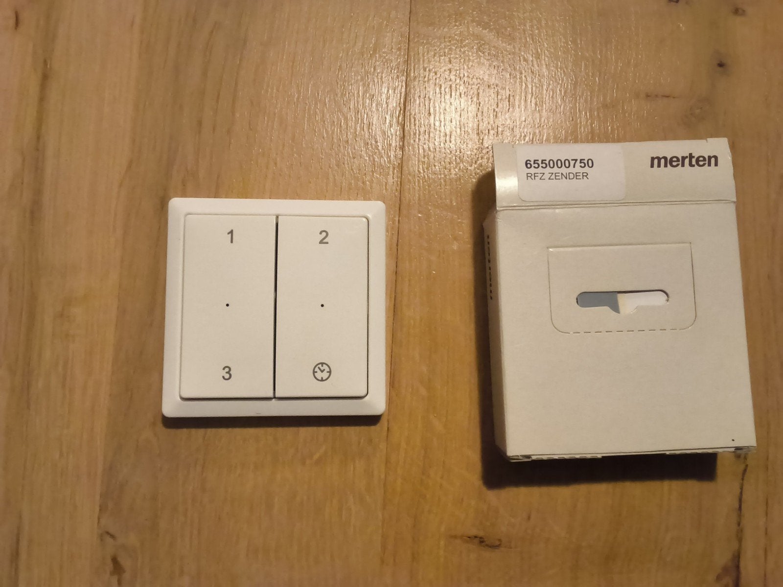 1 merten bediening RF (ventilatie) nieuw 655000750, Ophalen, Nieuw