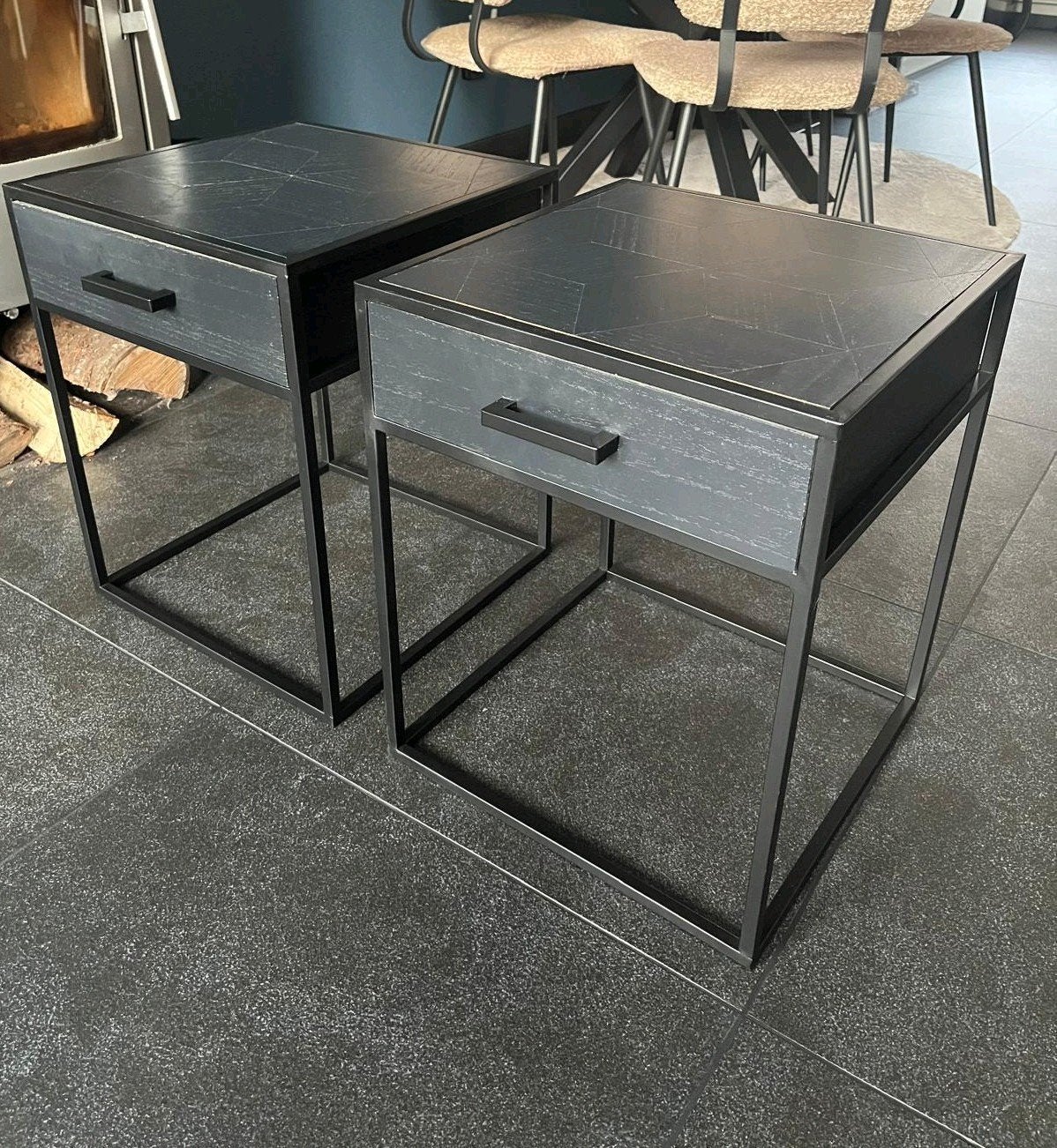 2x nachtkastjes Toscane, Ophalen, Minder dan 45 cm, Metaal of Aluminium, 55 tot 70 cm