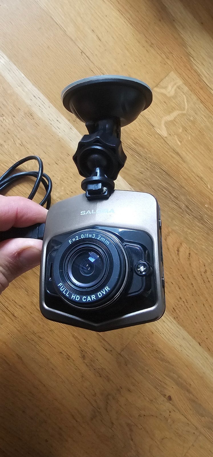 Salora Full HD dashcam incl. SD kaart + raamhouder, Ophalen of Verzenden, Gebruikt