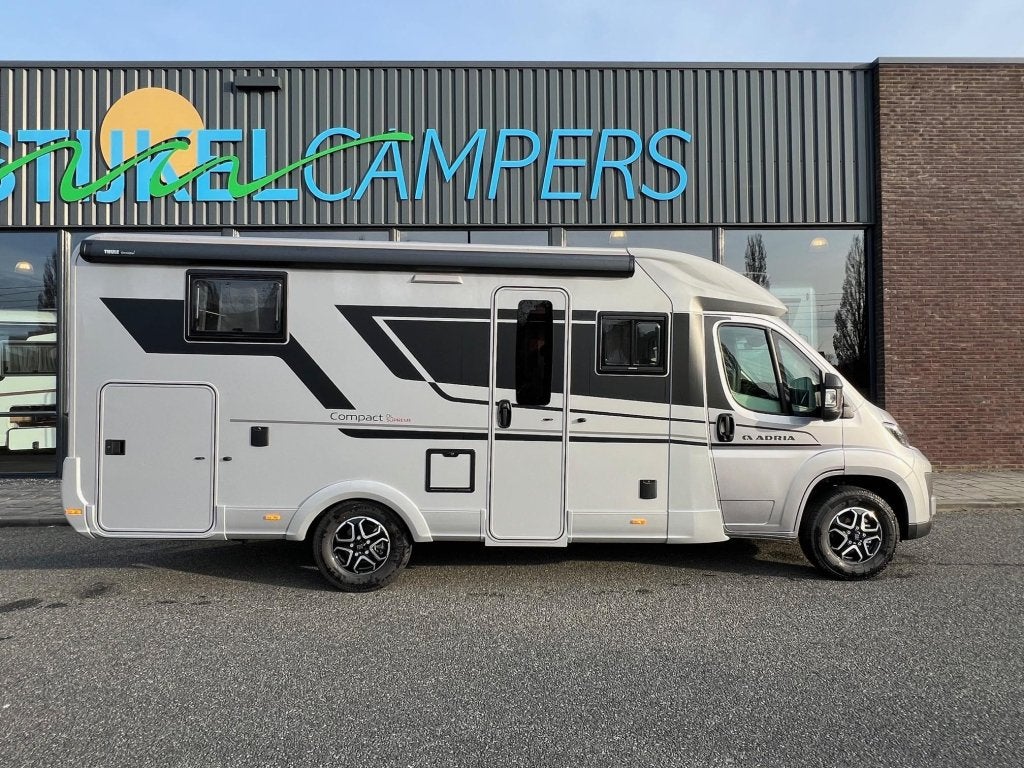 Adria Compact Supreme DL AUT | OVEN | ADAP. CRUISE, Caravans en Kamperen, Automaat, Winterisolatie, Ringverwarming, Fiat