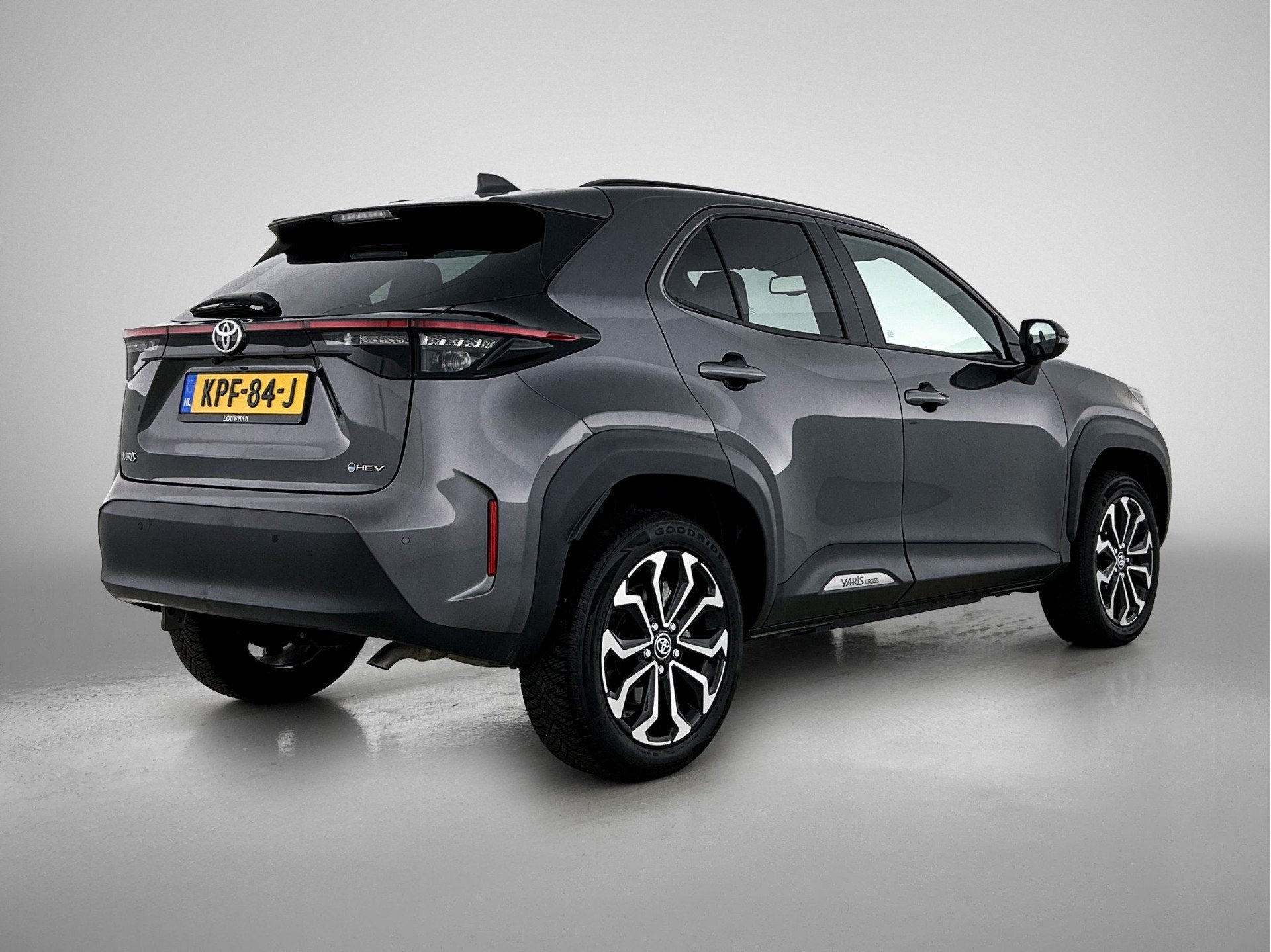 Toyota Yaris Cross 1.5 Hybrid Dynamic | Carplay | Achteruitr, 12 maanden, Stof, Gebruikt, 116 pk