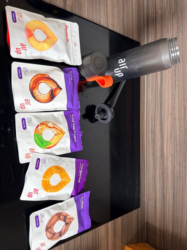 Airup fles met pods, Ophalen of Verzenden, Zo goed als nieuw