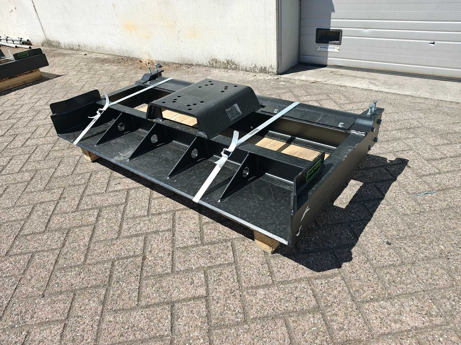 Haner - 2026 - HPH140 - Vlakraam voor minigraafmachine, Graafmachine