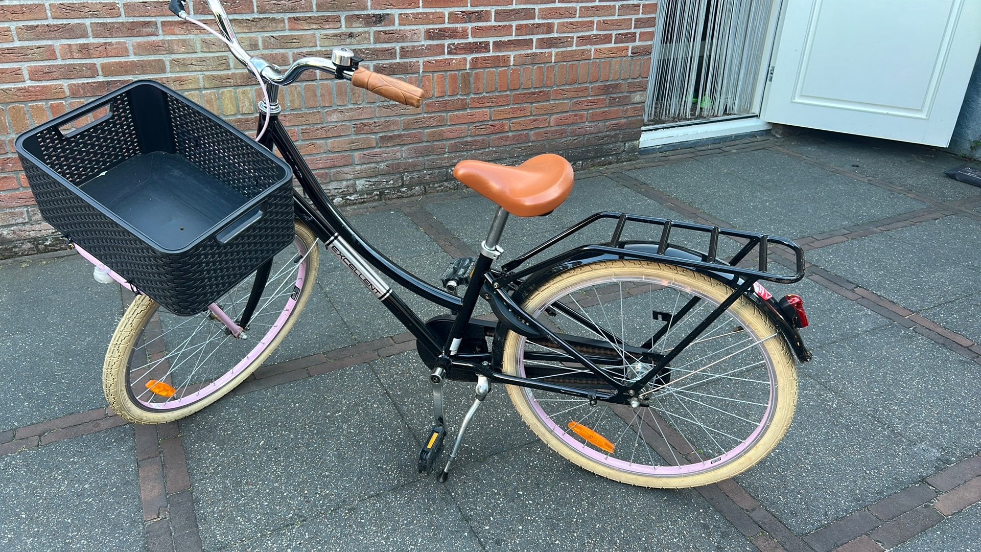 Te koop aangeboden: Meisjesfiets van het merk  Excellent, Ophalen, Zo goed als nieuw, Terugtraprem, 16 tot 20 inch