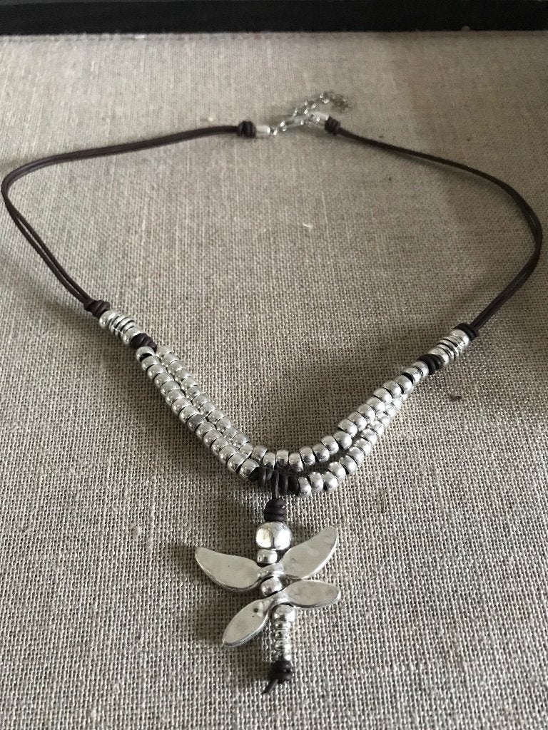 Zamak (13) (35,- = 14,50) ketting libelle verstelbaar, Sieraden, Tassen en Uiterlijk, Met hanger, Overige materialen, Nieuw, Ophalen of Verzenden
