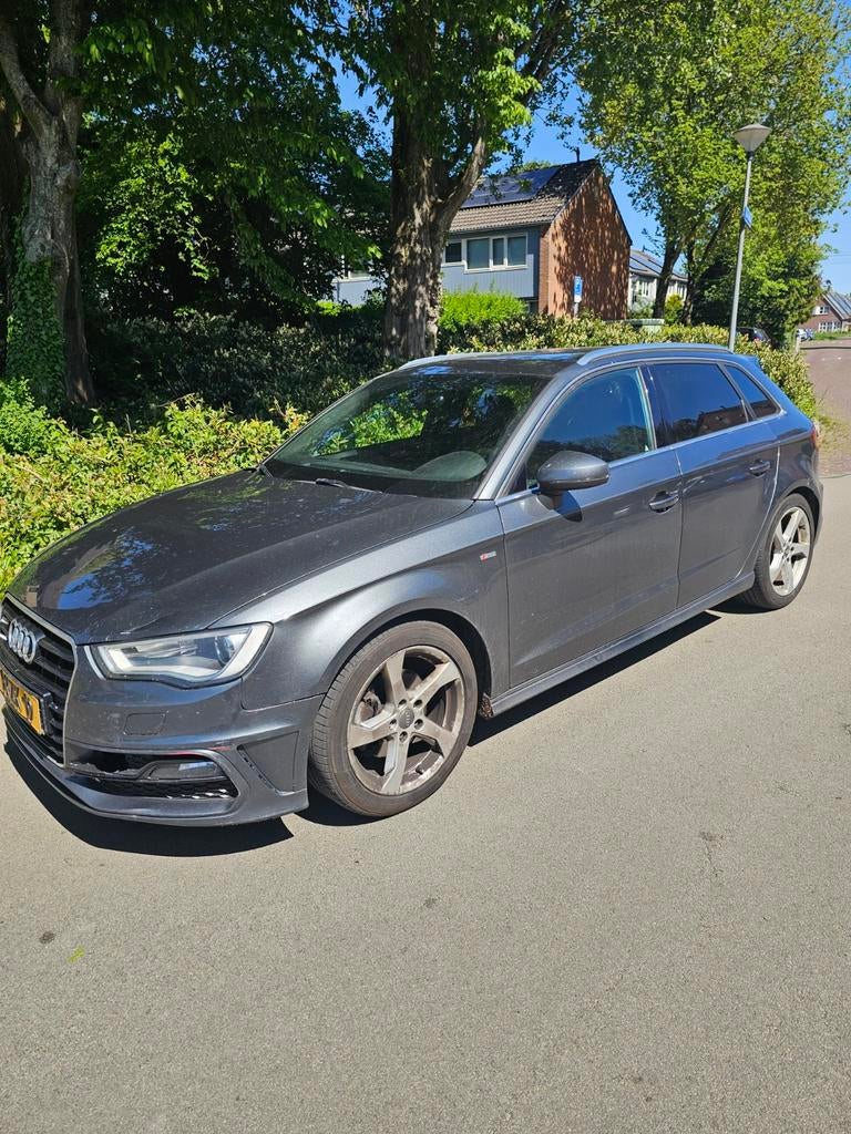 Audi A3 1.4 Tfsi 90KW Sportback 2013 Grijs, Auto's, Voorwielaandrijving, 4 cilinders, 122 pk, Origineel Nederlands
