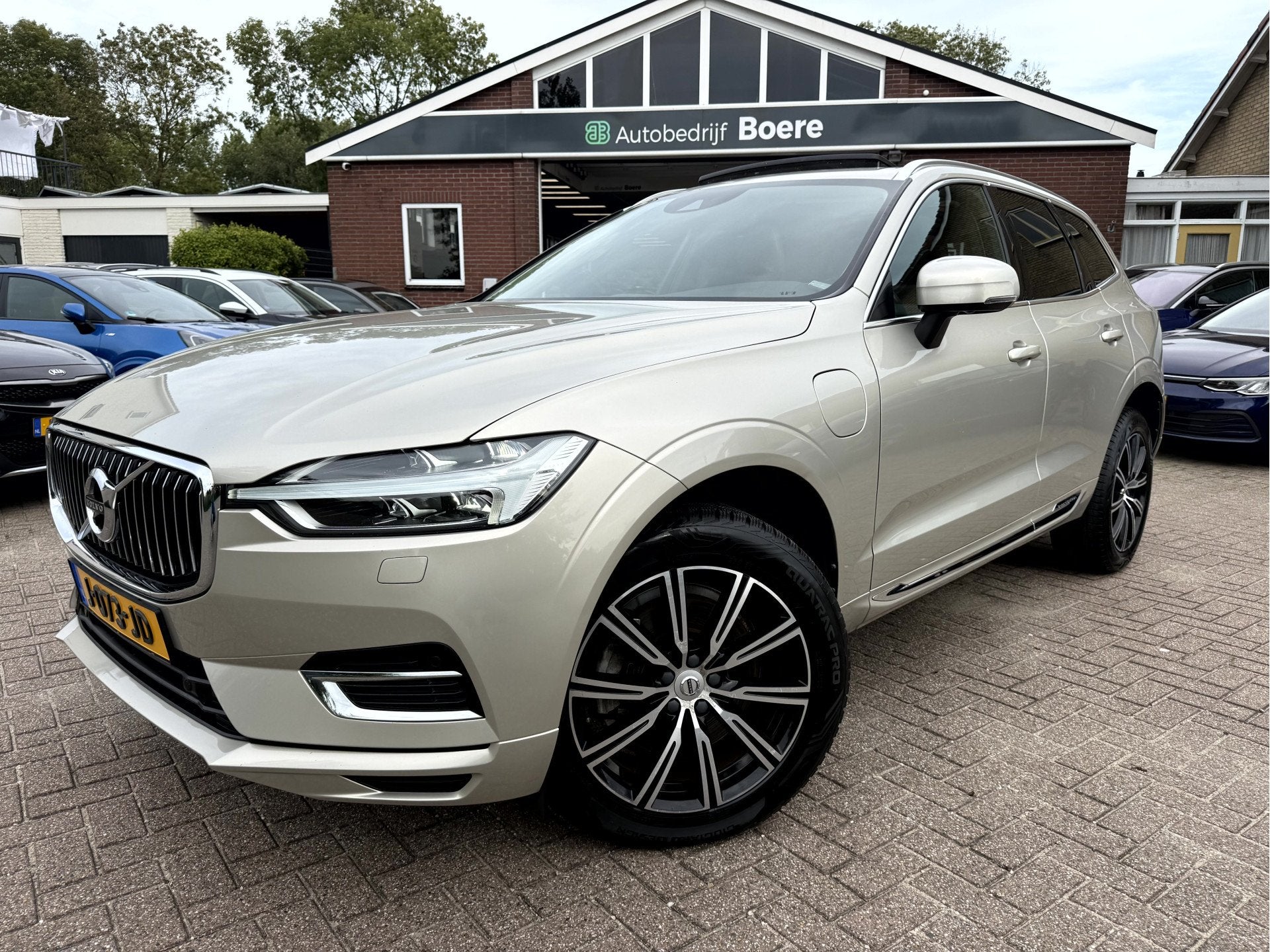 Volvo XC60 2.0 T8 Twin Engine AWD Inscription Panoramadak, T, Dealer onderhouden, Gebruikt, Euro 6, 1969 cc