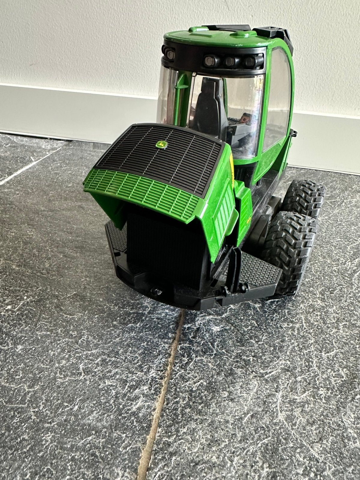 Bruder houttransport trekker, Ophalen, Zo goed als nieuw