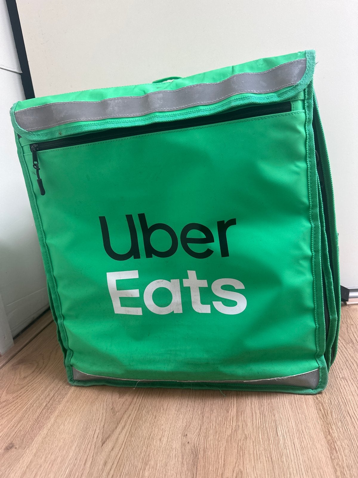 Uber Eats bezorgtas - Zo goed als nieuw, 25 tot 40 cm, Zo goed als nieuw, Ophalen, Overige merken