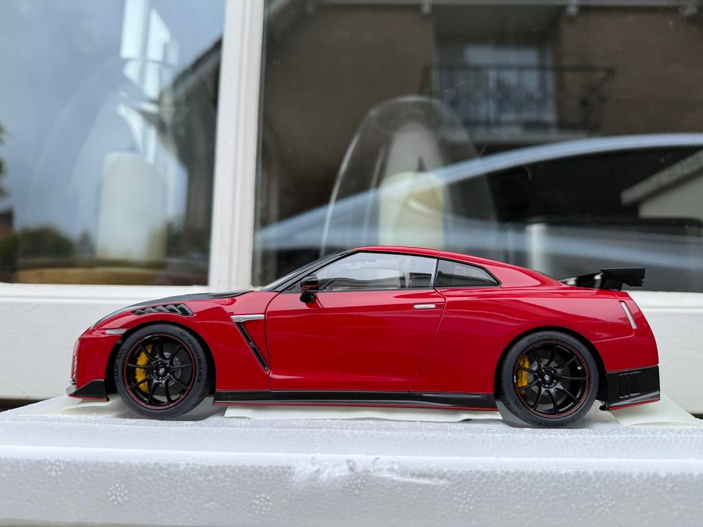 1:18 Nissan GT-R R35 Nismo Vibrant Red Autoart 77502 / JJTOP, Hobby en Vrije tijd, Auto, Autoart, Nieuw, Ophalen of Verzenden