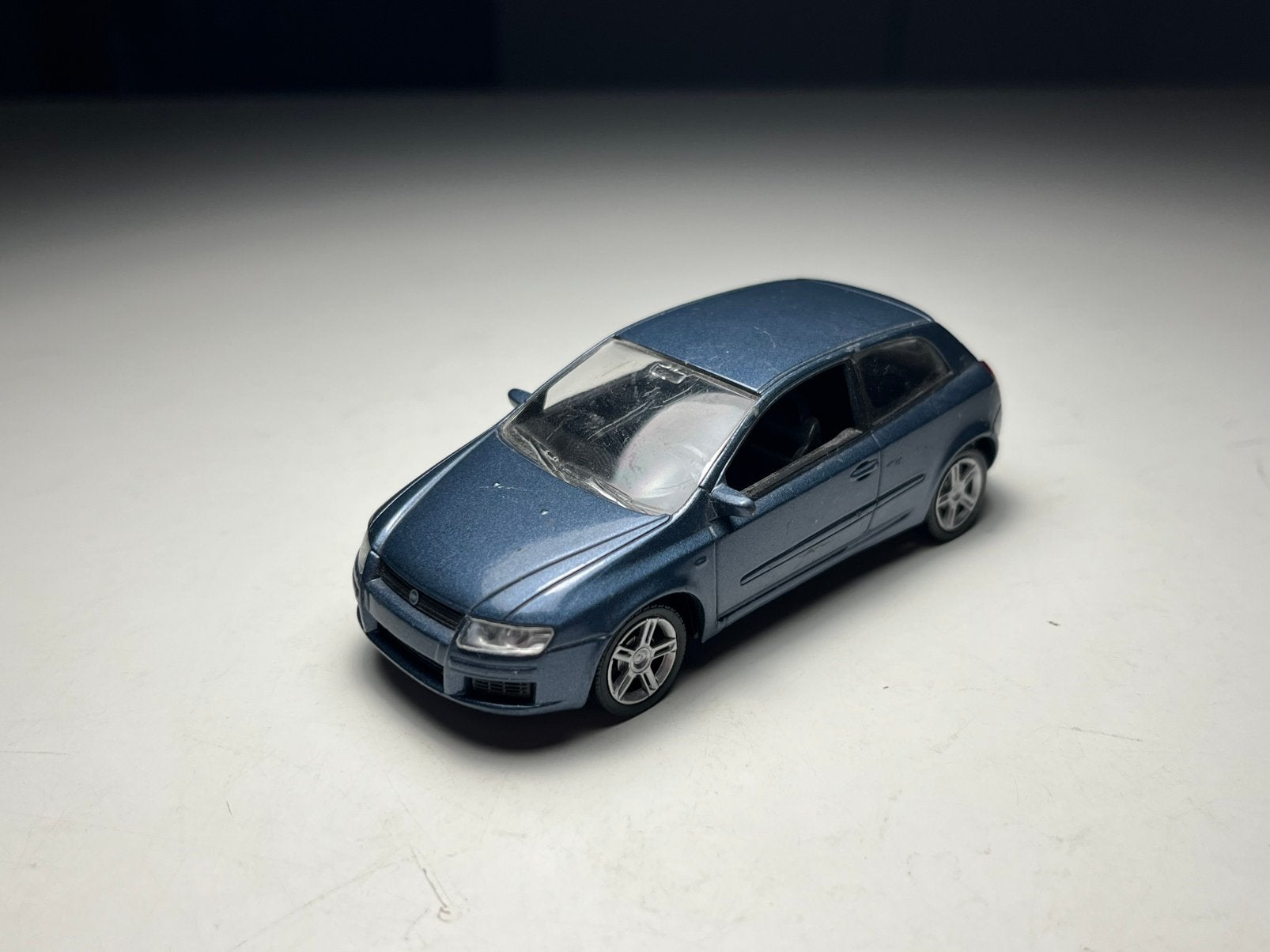 Norev - Fiat Stilo - Schaal 1:43, Ophalen of Verzenden, Gebruikt, Auto, Norev