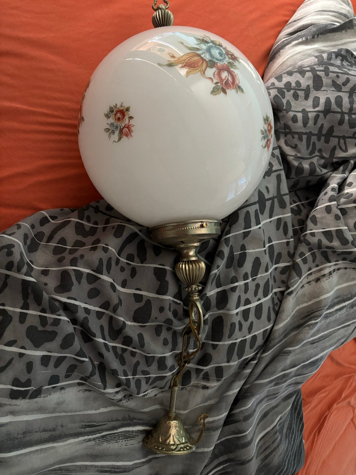 Vintage Bolvormige Hanglamp met Bloemenpatroon, Antiek en Kunst, Ophalen of Verzenden