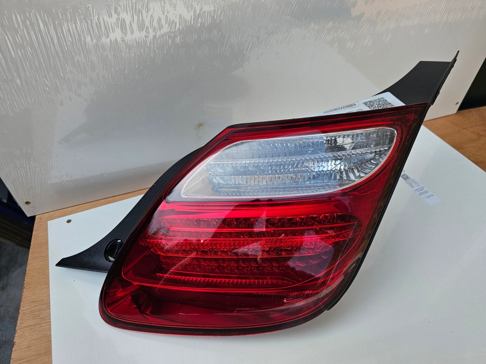 Lexus SC430 Rechter Achterlicht LED OEM 81551-24130 (2001-20, Ophalen of Verzenden, Toyota