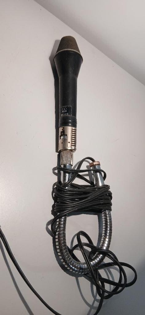 Vintage Microfoon AKG D 202 CS Dual-Capsule Dynamic, Muziek en Instrumenten, Microfoons, Gebruikt, ., Ophalen of Verzenden, Zangmicrofoon