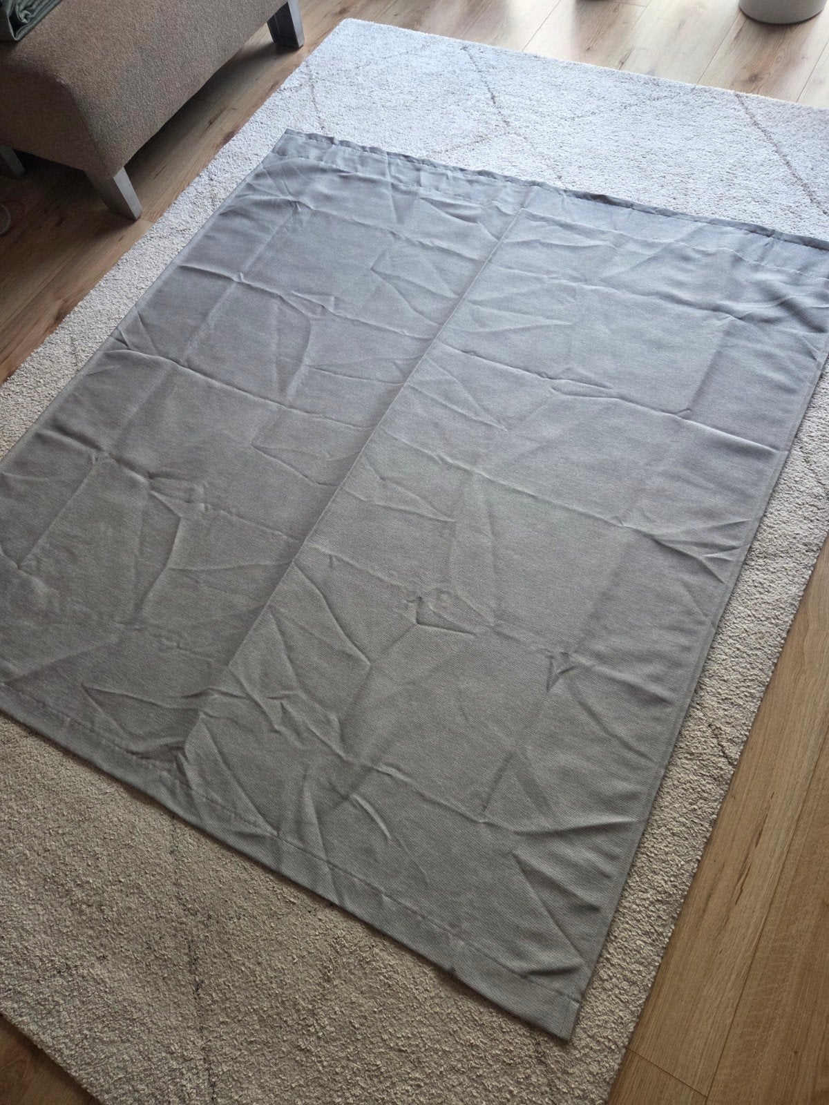 IKEA VILBORG Gordijnen - Grijs, 145x155 cm, 2 stuks, Huis en Inrichting, Ophalen, Gebruikt, 145 cm, Verduisterend