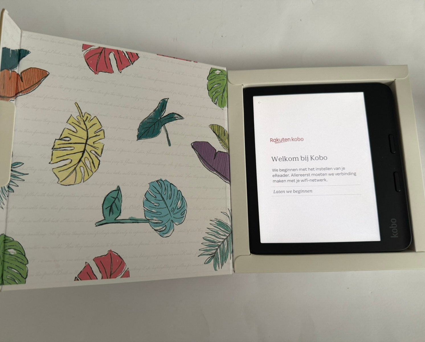 Kobo Libra Colour compleet 32GB| hoesje | uitstekende staat, Computers en Software, E-readers, Kobo, Kobo, Ophalen of Verzenden