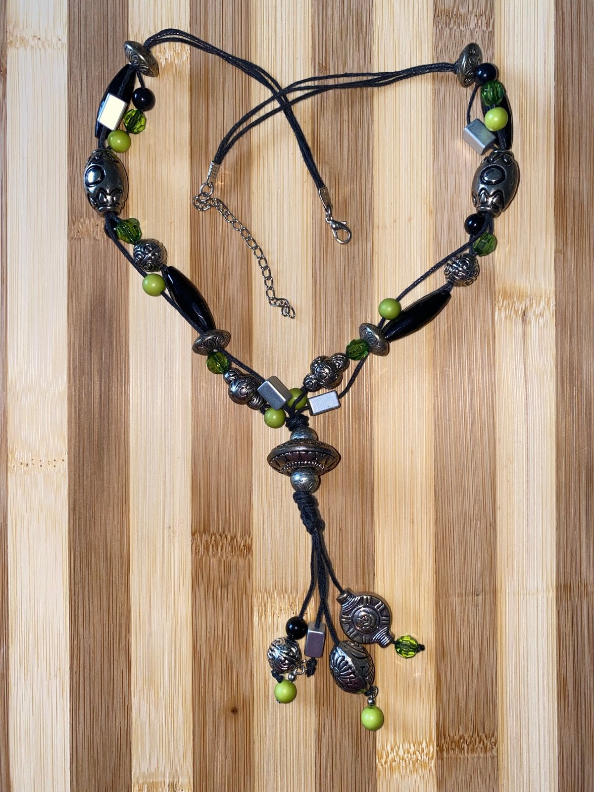 Lange ketting met kralen en hanger, verstelbaar, Zwart, Nieuw, Ophalen of Verzenden, Overige materialen