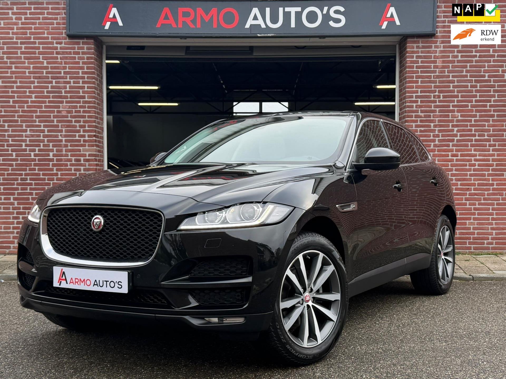 Jaguar F-PACE 2.0 Portfolio AWD 20d | Pano | DealerOH, Auto's, Automaat, Gebruikt, Euro 6, 4 cilinders