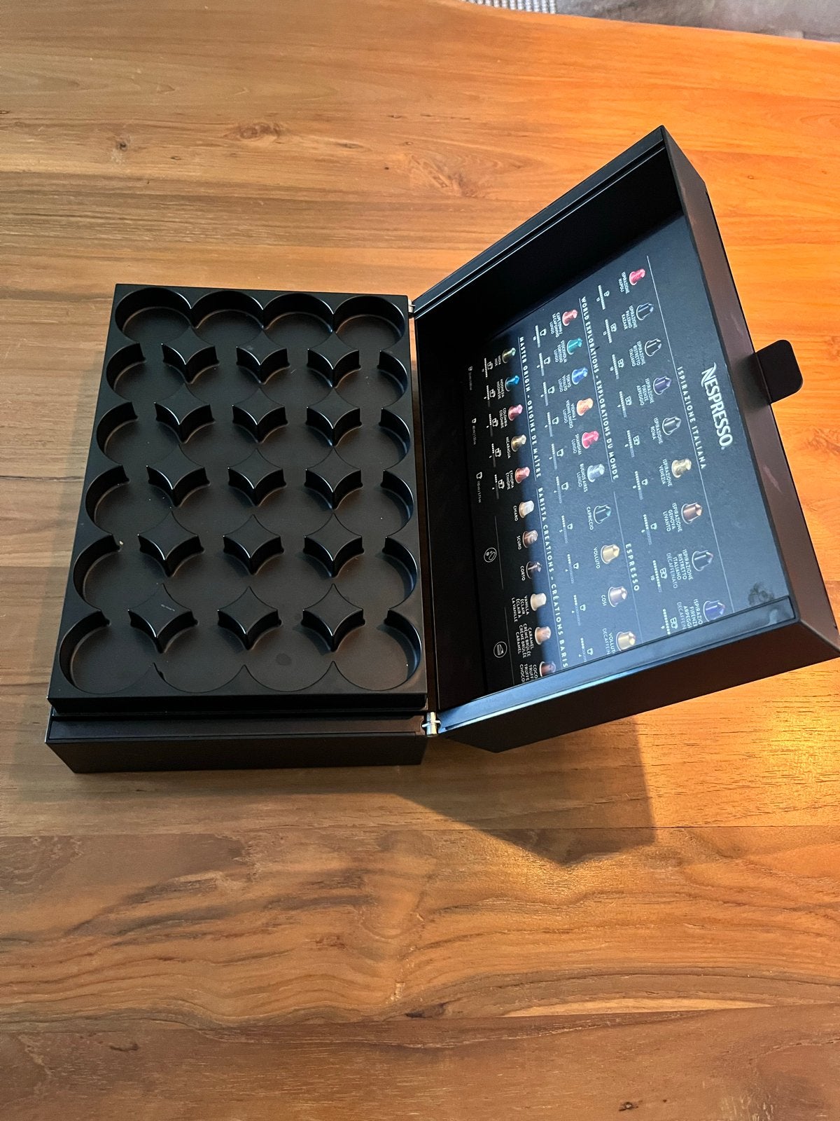 Discovery capsulebos Nespresso, Ophalen