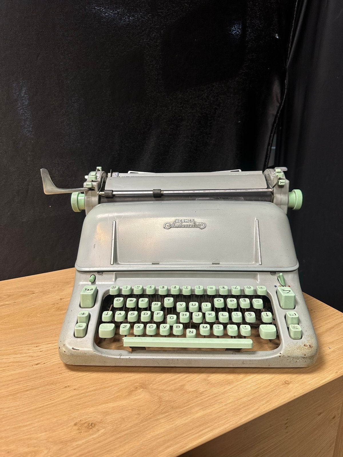 Antieke Hermes ambassador typemachine, Ophalen of Verzenden, Gebruikt