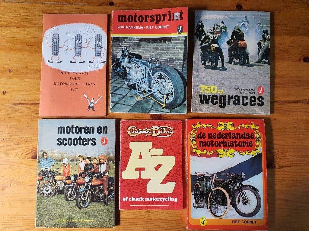 2 Alken reeks Motorboekjes, Ophalen of Verzenden, Zo goed als nieuw, Algemeen